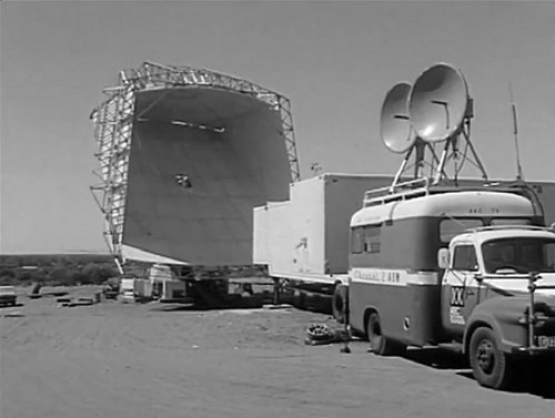 OB vans at 42'
